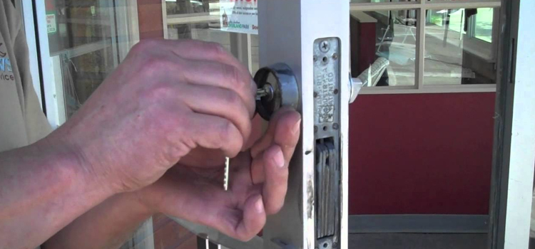 commercial door lock repair Cherryland